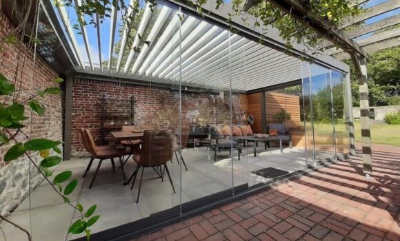 Bio-Climatic Pergola